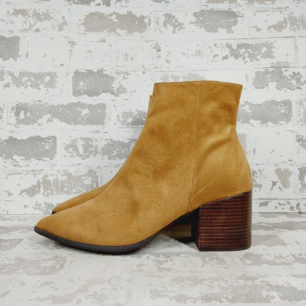 NEW Linea Paolo Tan Brown Leather Suede Slip On Block Heel Ankle Boots V434